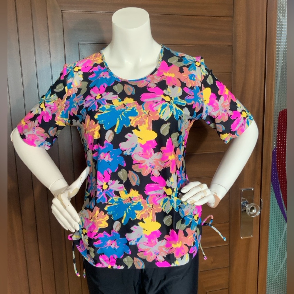 NWT MODLI Swim Top, Size XL